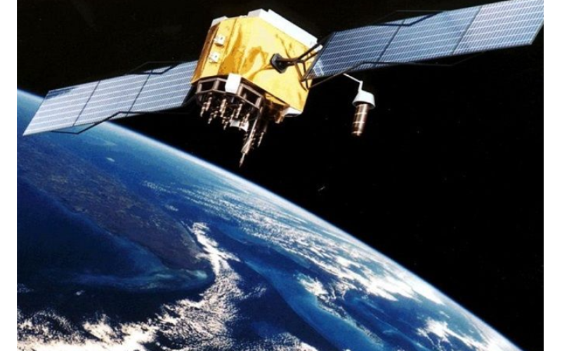 时钟同步服务器在智能核电站管理中的关键应用与案例