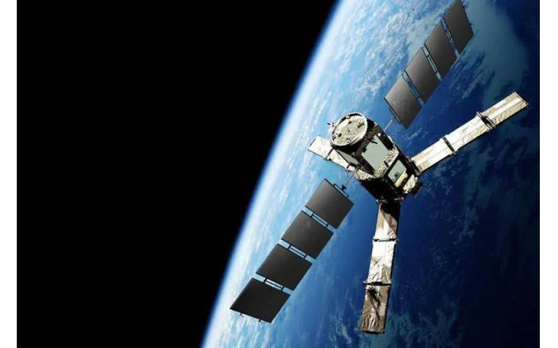 网络时间服务器在国际卫星通信基站领域的关键作用与优化